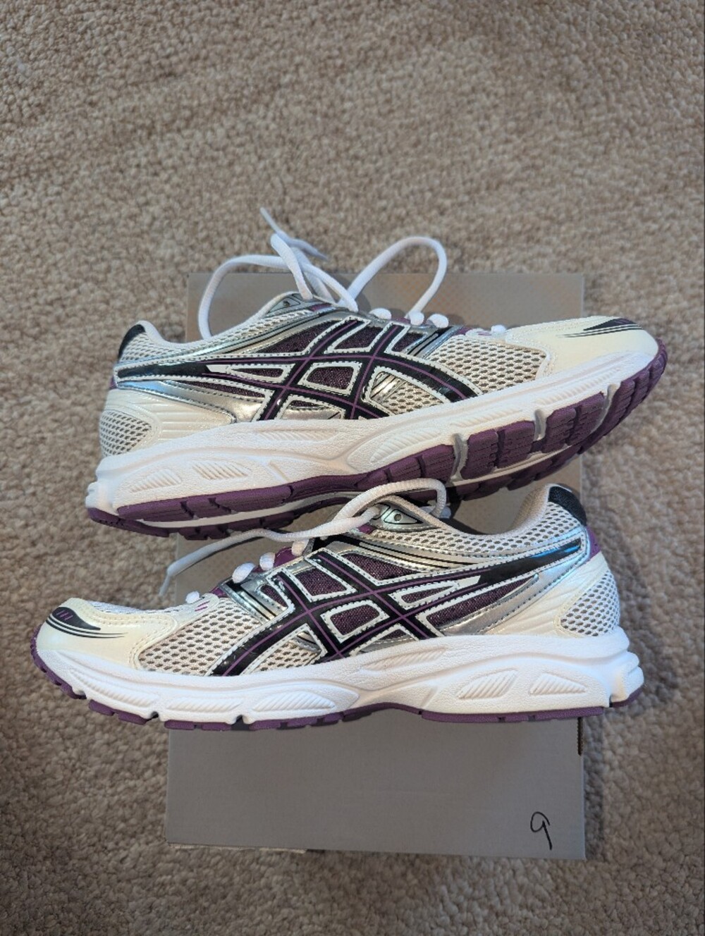Women's Asics Running Shoes Size 9.